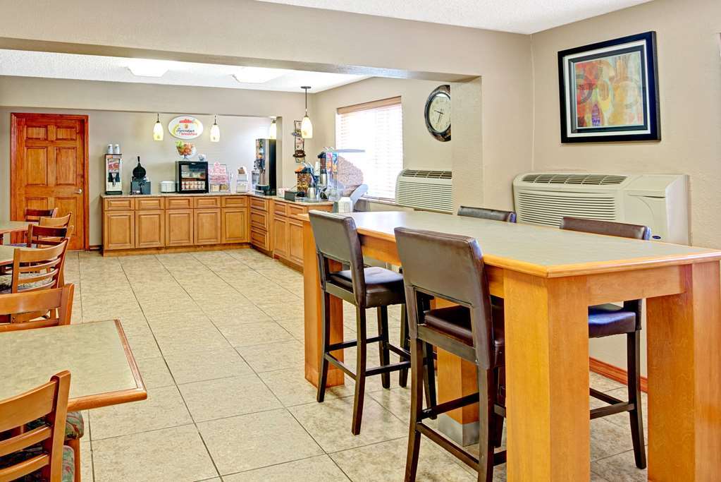 Super 8 By Wyndham Independence Kansas City Facilidades foto